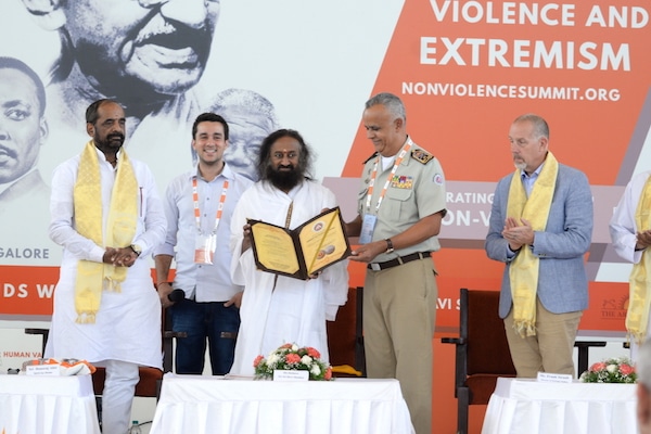 NV Summit The Brazilian Government today conferred Gurudev with the title of ‘Friend of Military Police of Brazil’, as more than 1000 military officials have benefited by Art of Living’s meditation workshops