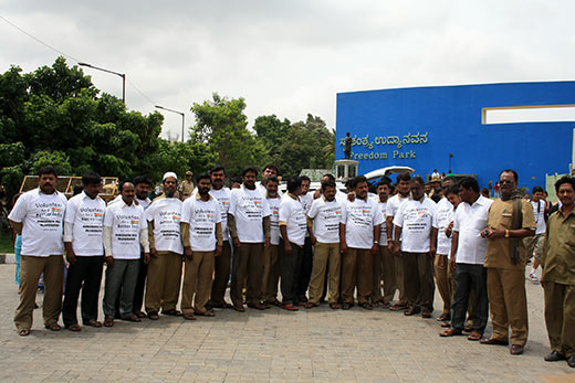 Over a 100 auto drivers turned pedestrians to join the Walkathon to invite all sections of society to work in the Kumudvathi basin to revive old waterways and bring more water to the city.