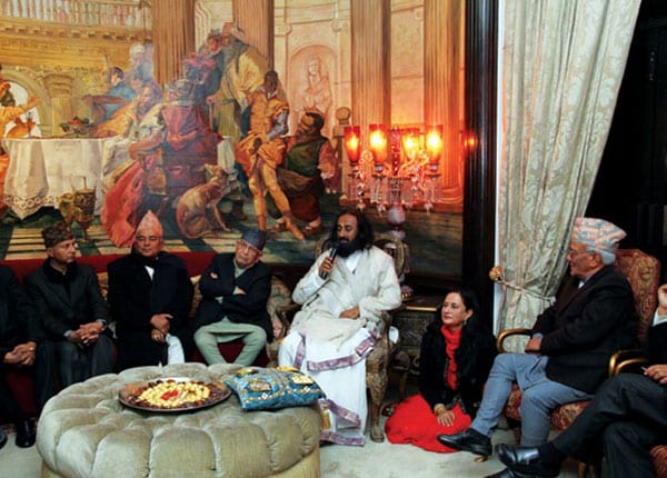 nepal-sri-sri-with-community-leaders