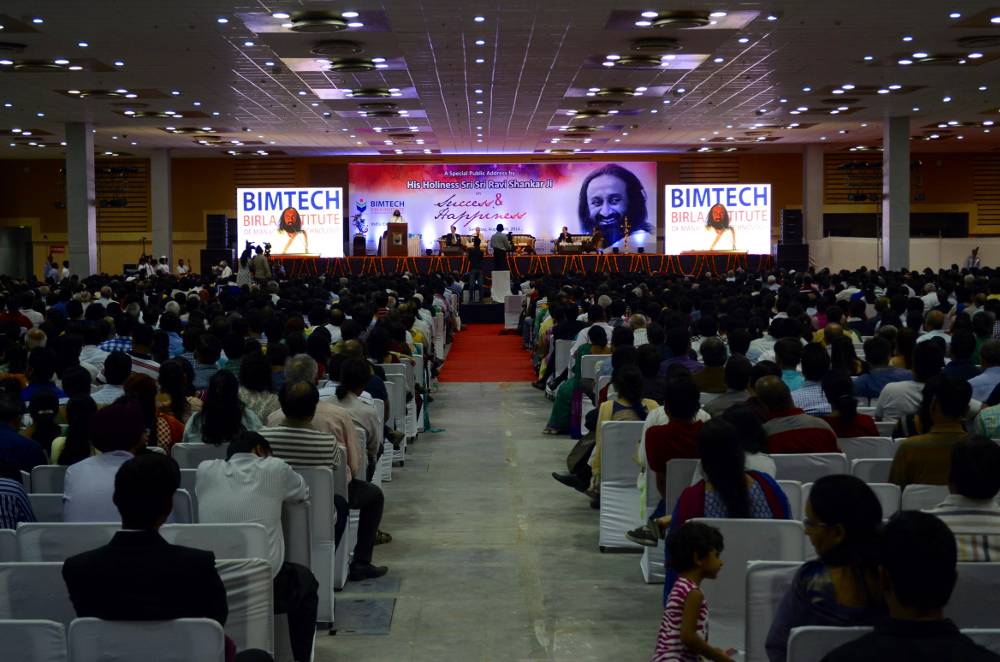 sri sri ravi shankar at BIMTECH aug2014 - 1