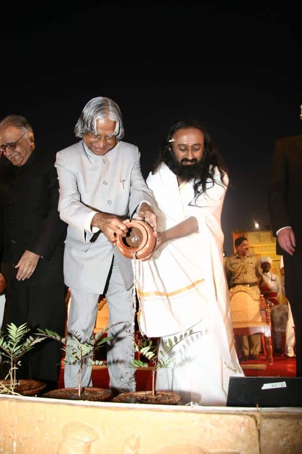 Gurudev Sri Sri Ravi Shankar and APJ Abdul Kalam Silver Jubilee tree plantation